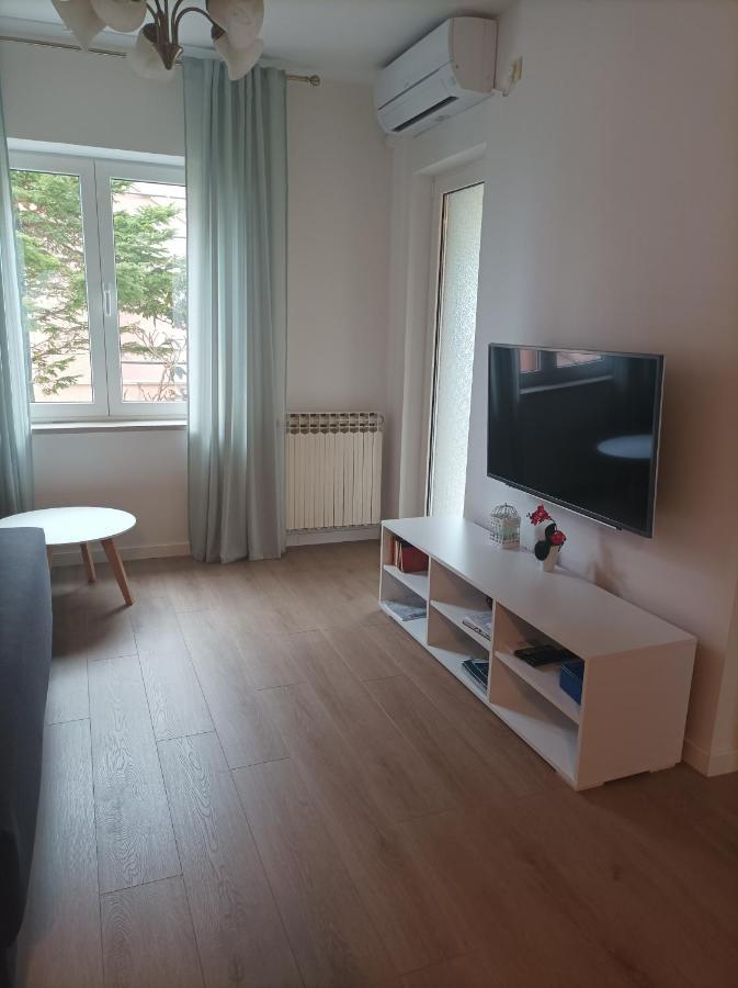 Neda Apartmani Mali Losinj Luaran gambar