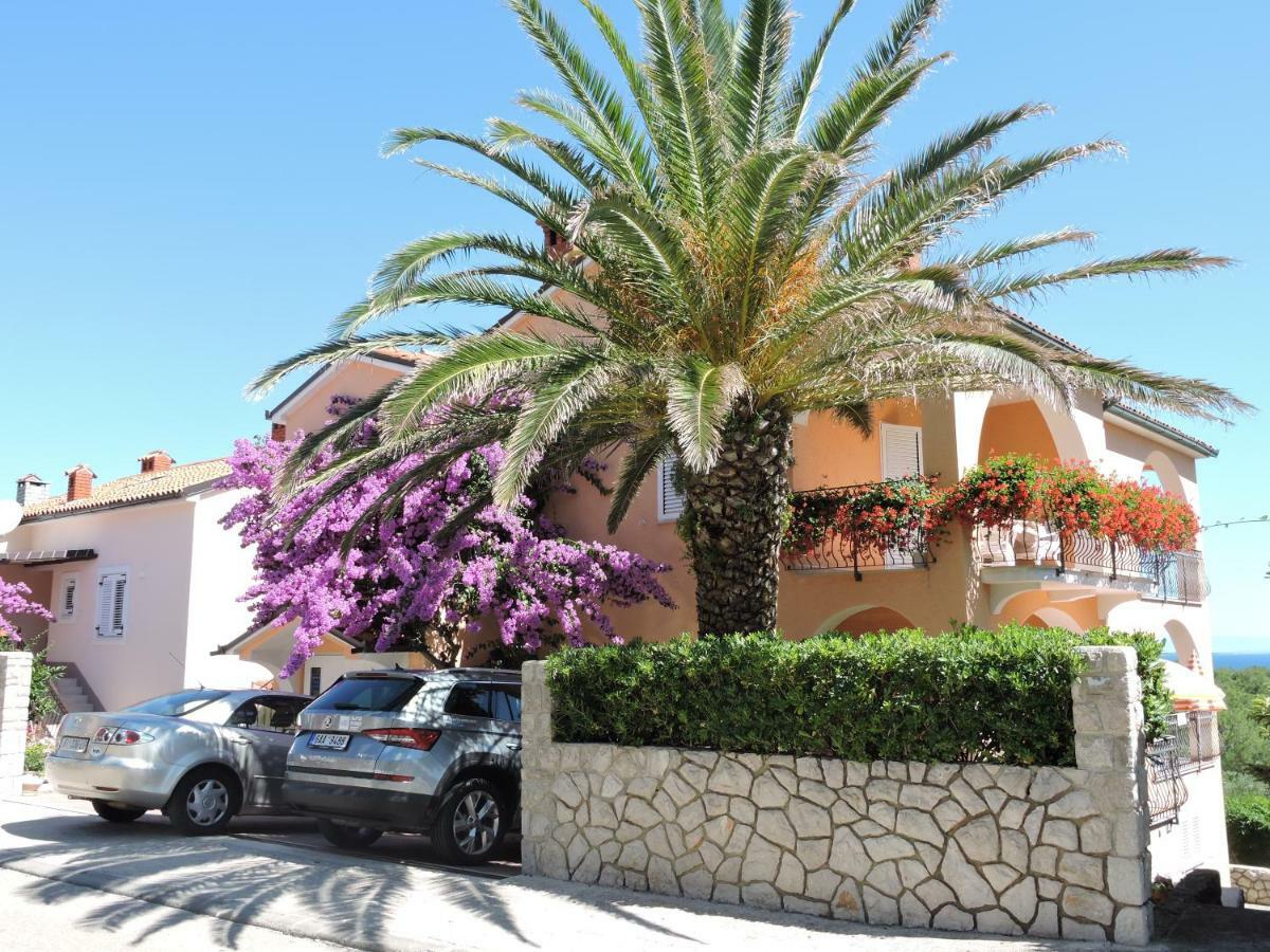 Neda Apartmani Mali Losinj Luaran gambar