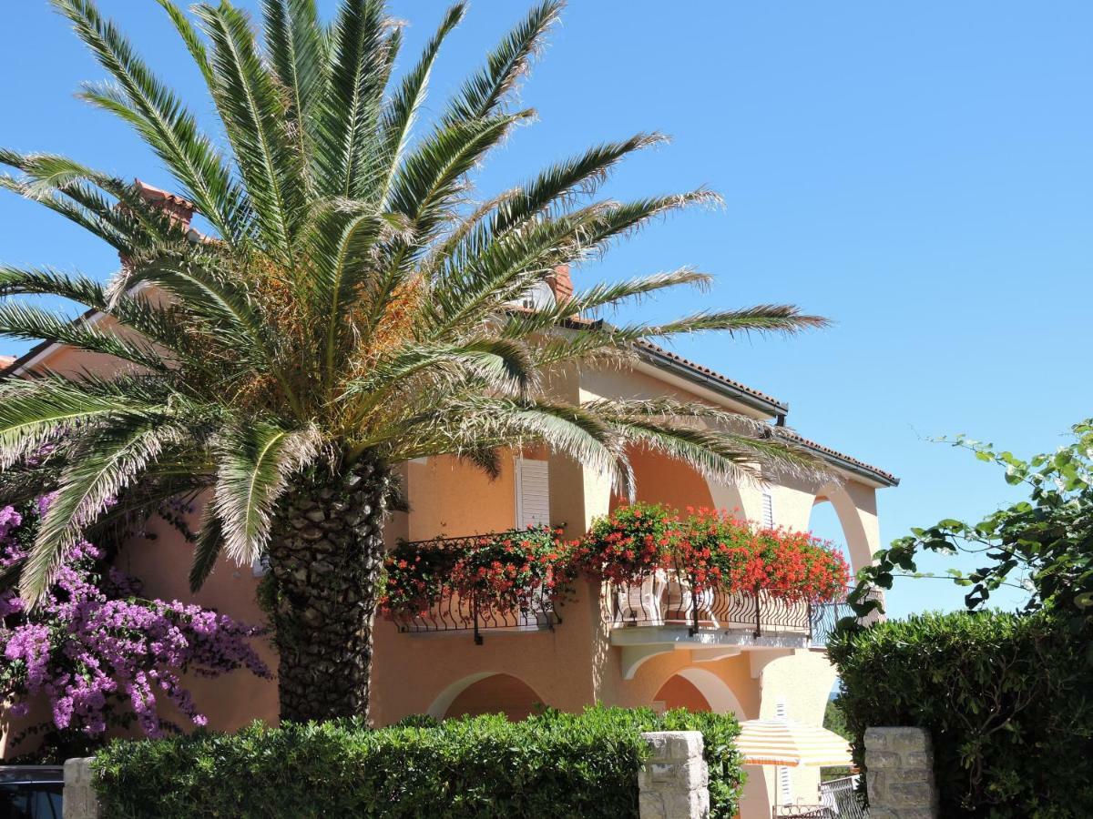 Neda Apartmani Mali Losinj Luaran gambar