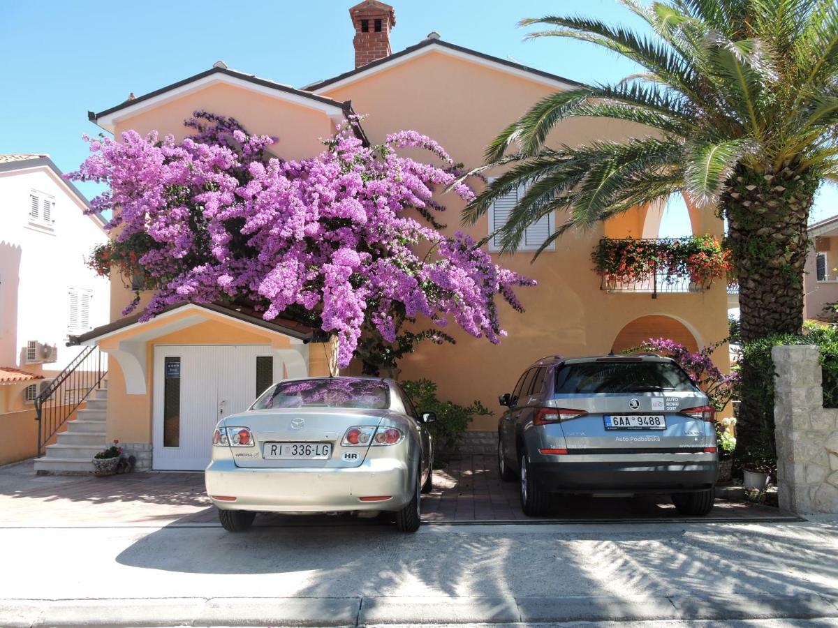 Neda Apartmani Mali Losinj Luaran gambar